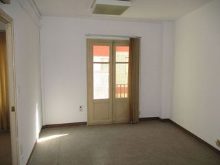Casa adosada en venta en Caspe