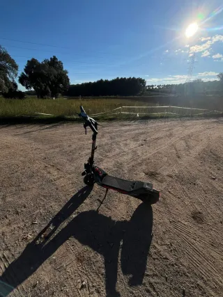 Patinete eléctrico Segway con luces LED