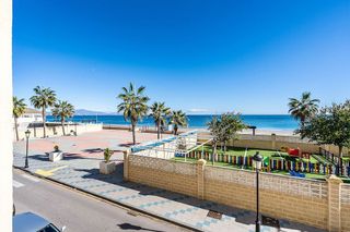 Piso en venta en San Luis de Sabinillas en Manilva