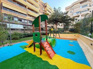 Piso en venta en Puerta Blanca en Málaga