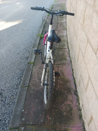 Bicicleta infantil niña ROCKET