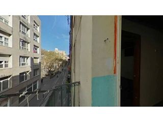 Piso en venta en El Raval en Barcelona