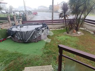 Casa pareada en venta en San Cibrao das Viñas