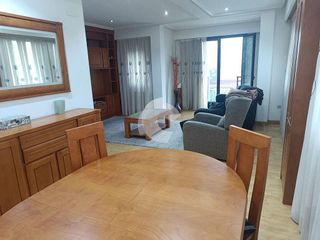 Casa pareada en venta en San Cibrao das Viñas