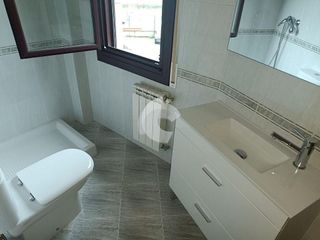 Casa pareada en venta en San Cibrao das Viñas