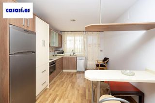 Ático en venta en Zubia (La)