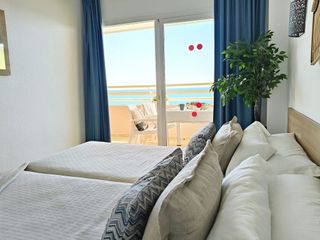 Piso en venta en Zona Puerto Deportivo en Fuengirola