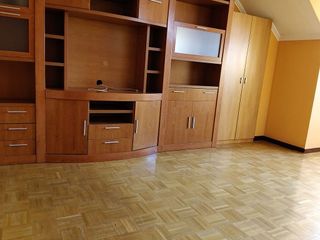 Piso en venta en Contrueces en Gijón