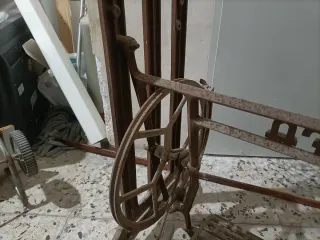 Pie de máquina de coser Alfa