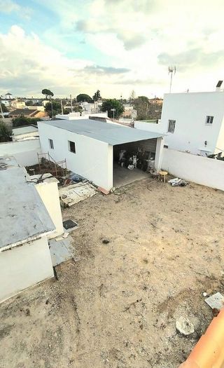 Chalet en venta en Pinar de los Franceses - Marquesado en Chiclana de la Frontera
