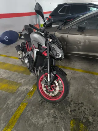 Moto Kawasaki Z900 A2