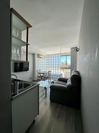 Piso en venta en Los Naranjos - Las Brisas en Marbella