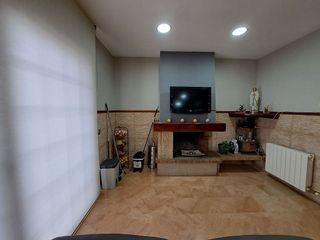 Casa adosada en venta en Camí de la Serra en Mataró