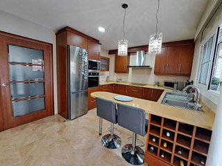 Casa adosada en venta en Camí de la Serra en Mataró