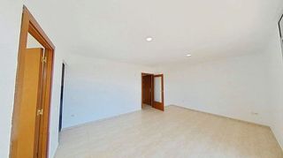 Piso en venta en Segle XX en Terrassa