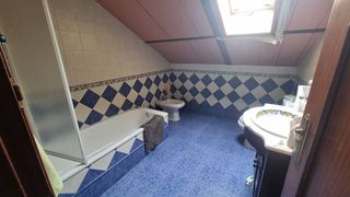 Casa adosada en venta en Rute