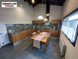 Chalet en venta en Begues