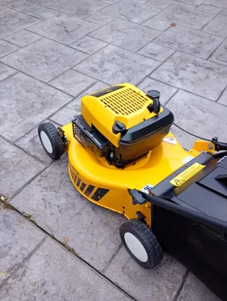 Cortacésped gasolina