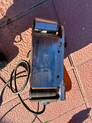 Lijadora de banda J-690 legna