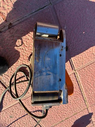 Lijadora de banda J-690 legna