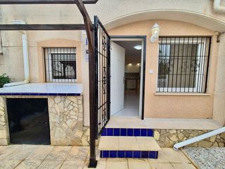 Casa adosada en venta en Los Balcones - Los Altos del Edén en Torrevieja