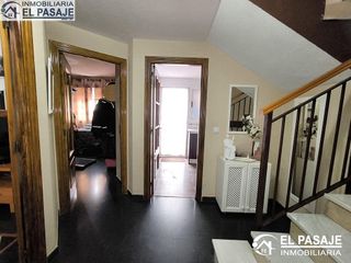 Chalet en venta en Linares