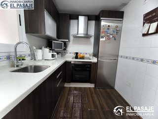 Chalet en venta en Linares