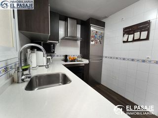 Chalet en venta en Linares