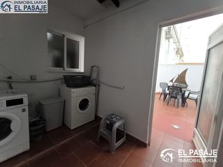 Chalet en venta en Linares