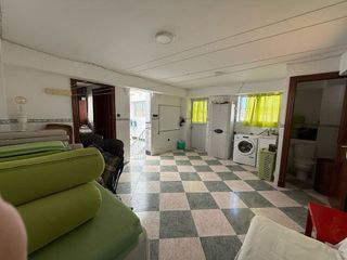 Casa en venta en La Paz en Alcalá de Guadaira