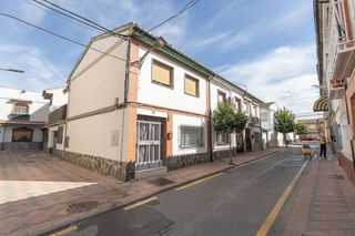 Casa adosada en venta en Zona Poniente en Armilla