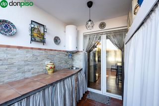 Chalet en venta en Zubia (La)