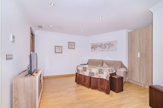 Piso en venta en Zubia (La)