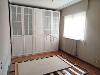 Piso en venta en Casco Antiguo en León