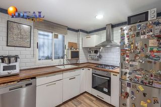 Piso en venta en Camino de Ronda - Rosaleda en Granada