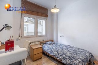 Piso en venta en Camino de Ronda - Rosaleda en Granada