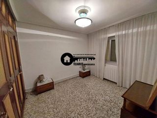 Piso en venta en Franciscanos en Albacete
