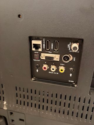 Tele Toshiba 28'' Smart TV