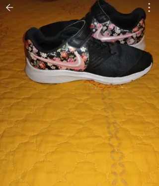 Scarpe Nike Bambina Nero Multicolore n 32