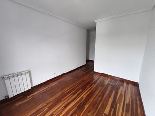 Piso en venta en Peñacastillo - Nueva Montaña en Santander