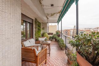 Ático en venta en Camino de Ronda - Rosaleda en Granada