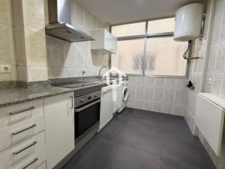 Piso en venta en Carolinas Bajas en Alicante