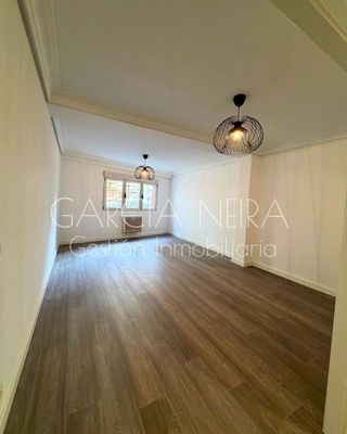 Piso en venta en Tenderina Alta - Fozaneldi en Oviedo