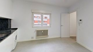 Piso en venta en Tenderina Alta - Fozaneldi en Oviedo