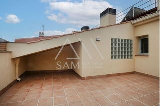 Piso en venta en Segle XX en Terrassa