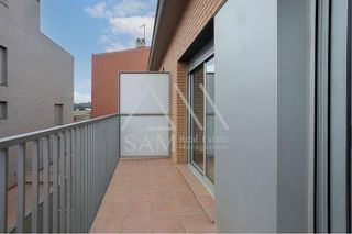 Piso en venta en Segle XX en Terrassa