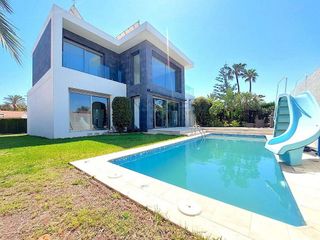 Chalet en venta en Nueva Torrevieja - Aguas Nuevas en Torrevieja
