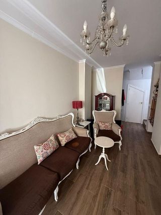 Casa adosada en venta en La Plata en Sevilla