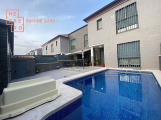 Casa adosada en venta en Parque Sensal en Castellón de la Plana