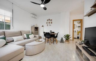 Piso en venta en Nueva Torrevieja - Aguas Nuevas en Torrevieja